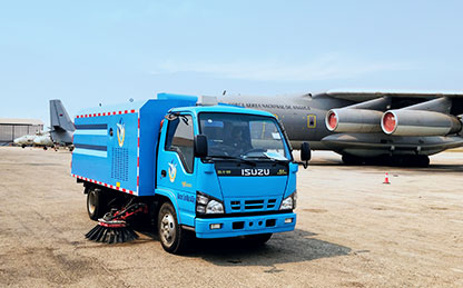 优德88扫路车交付安哥拉机场使用