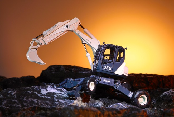 0e8e55939d2d47119d7d3f93c9a45279