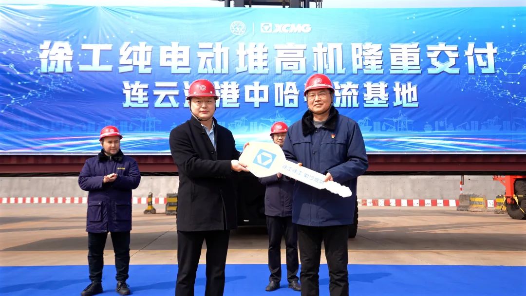 ed2ddfd5b8f64a7aa2ccb4cba93372a2