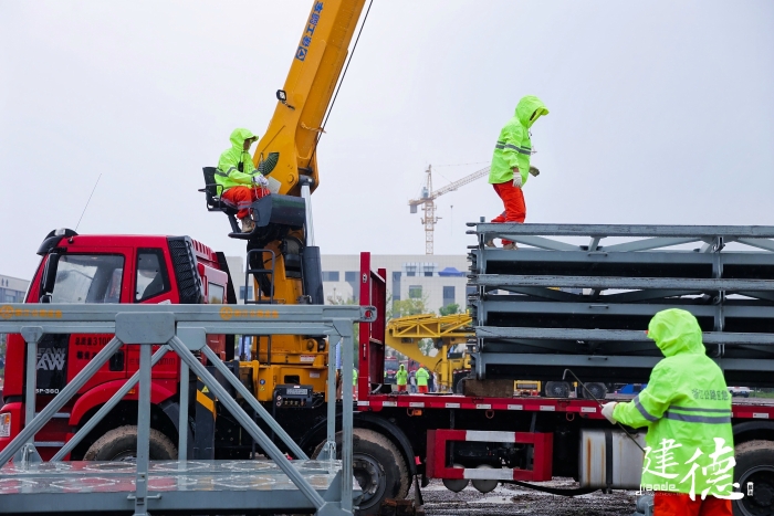 20分钟一座应急桥！！优德88加入2024年省级公路与运输突发事务应急演练