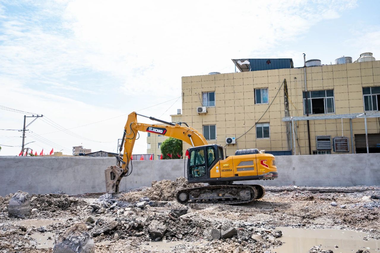 9997a9701cc64ce0b252fce9ca5692c7