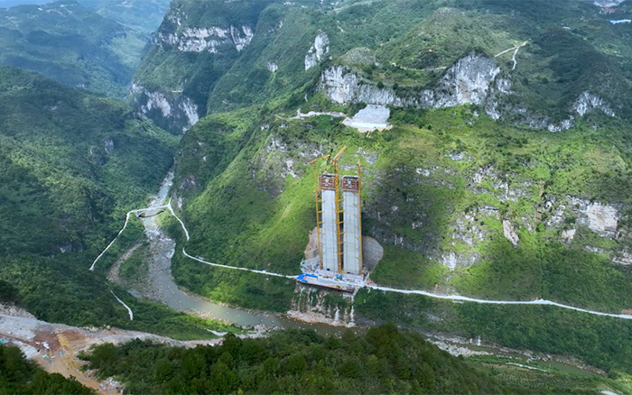 94b48f4ab11e4385815bc34043e68462