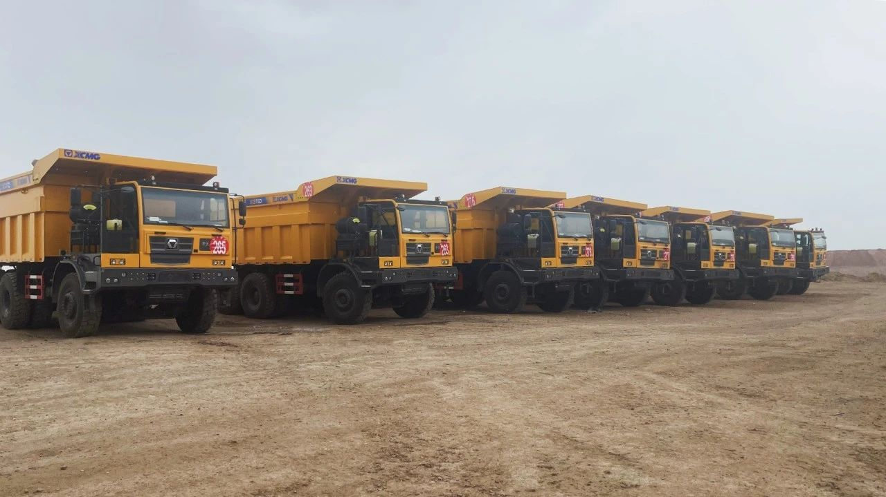 百台交付！！！优德88矿卡赋能内蒙古现代化矿山建设