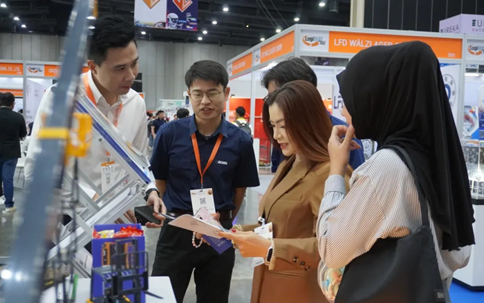 0b267e1cf9114f68a03b801cae1d4f8f