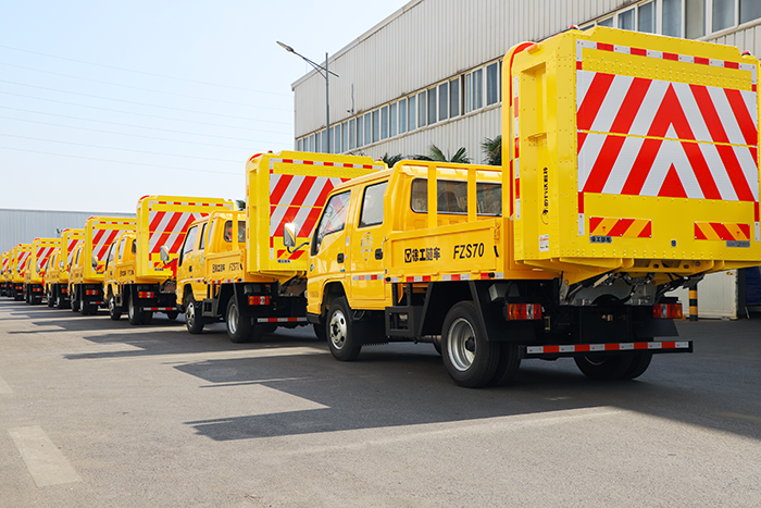 优德88防撞缓冲车批量交付广东包管施工清静