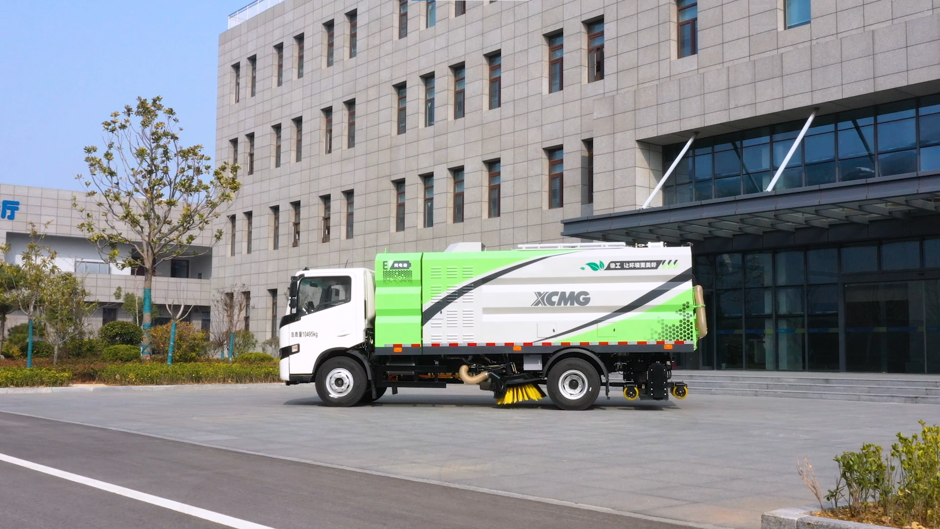 【新品争先看】无惧灰尘挑战，，优德88干湿两用吸尘车强势来袭！！！