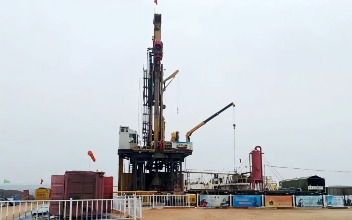 fc864395a8234d999422d754037d1951