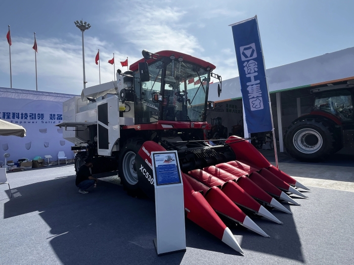 99e66251900747a384cbfcf0f0879832