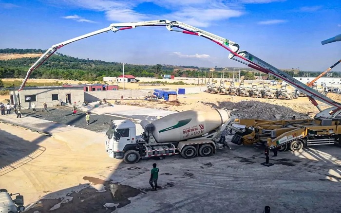 中柬同心，，，共建未来！！！优德88“智造”赋能柬埔寨基建