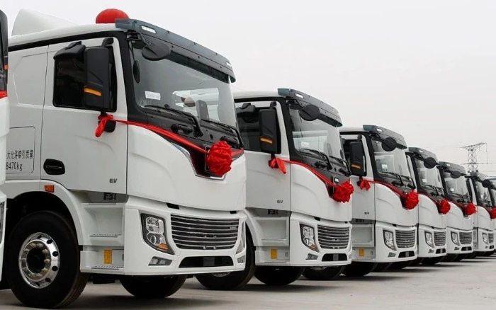 批量交付、、千台订单！！！优德88新能源重卡“豫”见绿色未来