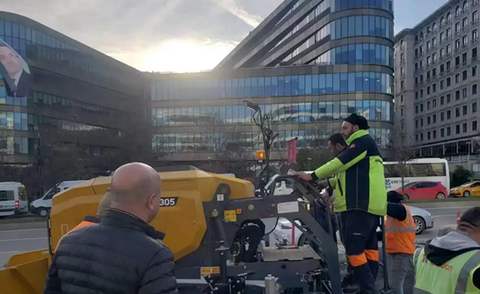 筑梦欧洲-土耳其：：：首台RP305建设机园地下停车场