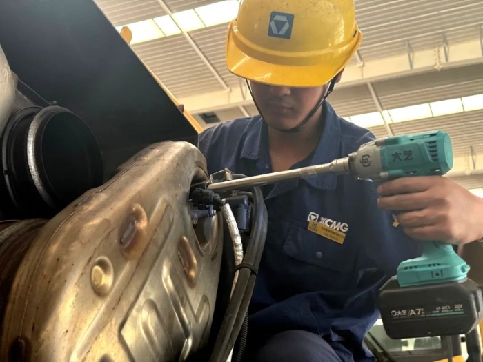 8c786e0e1ba64d728eae6d41cf1a64fb