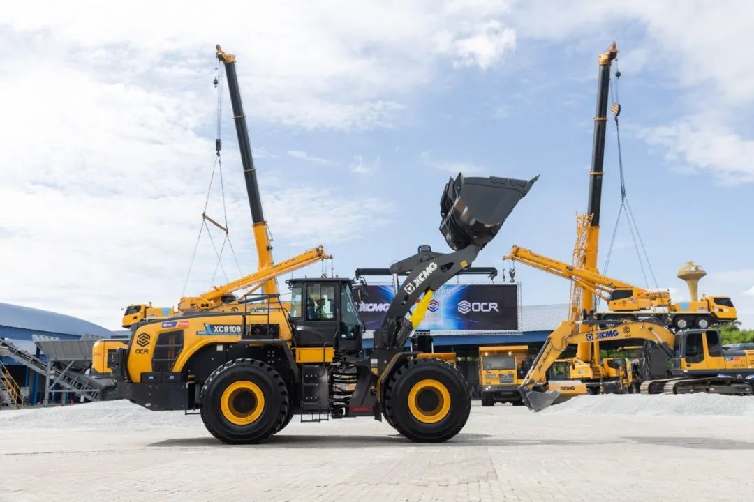 721f8dc4fed646f993d3a0732378b18e