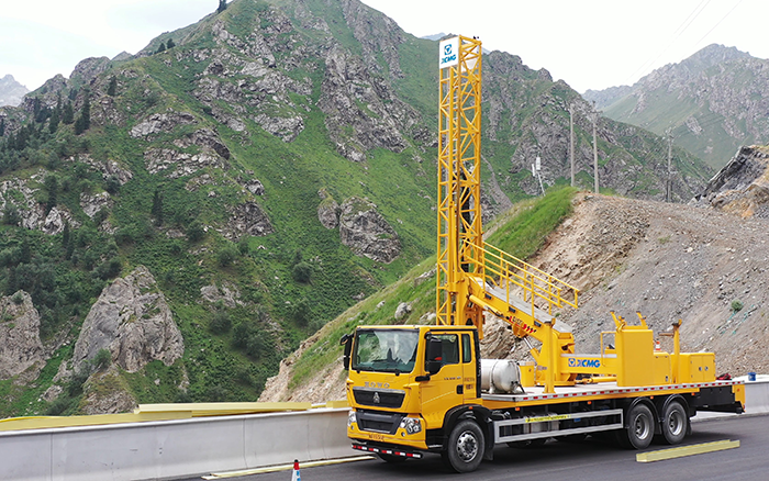 fad10363ed0141fbac8a251439810ce3