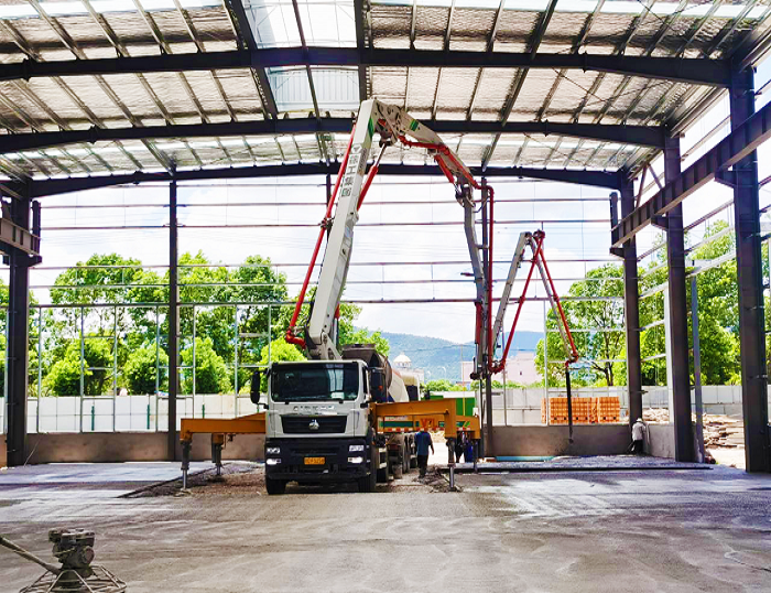 钢铁脊梁！！！优德88HB37米泵车显实力 ！！！