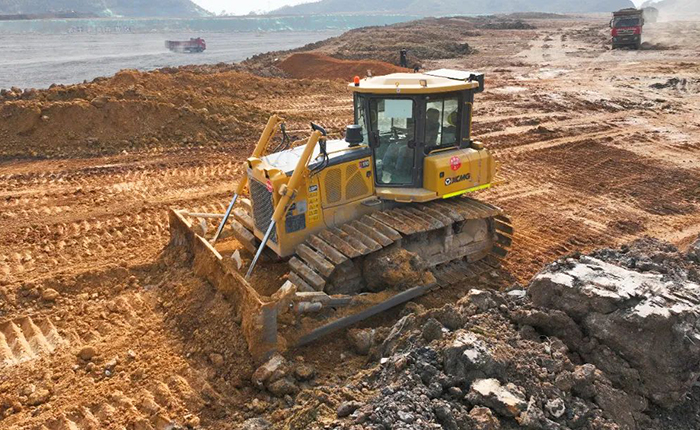 优德88推土机助力新中国建设的第一条运河