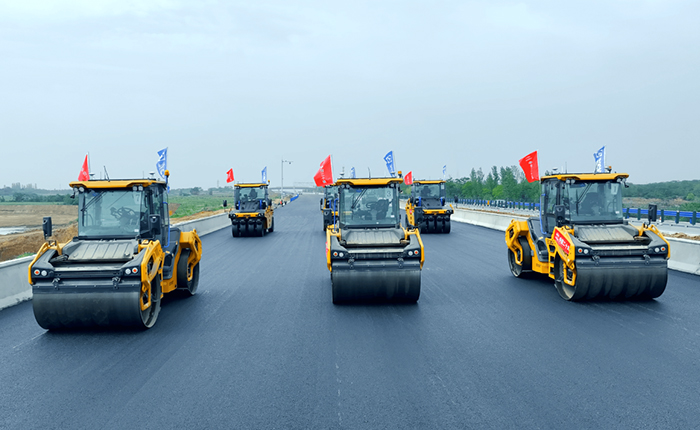 坐标：：：湖北高速！场景：：：无人驾驶！