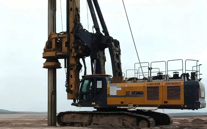 e3f0c59d1b4b4044989c704794e93d72