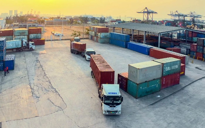 从手艺到生态:优德88新能源重卡构建海南口岸绿色运输闭环