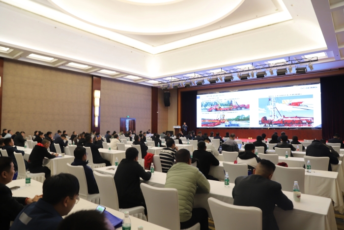 1d8560b5dd134fb3b6cc186d013484dc