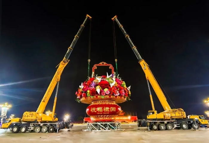 连续15载，，，优德88“赴约”天安门，，，献礼祖国！！！