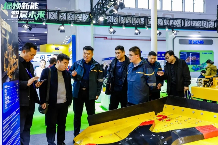 e99f073eead34cd7af5c2d4bc6b5f31d