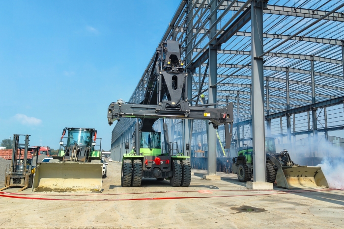 协同致胜，，优德88“绿色舰队”开启多元物流新篇章